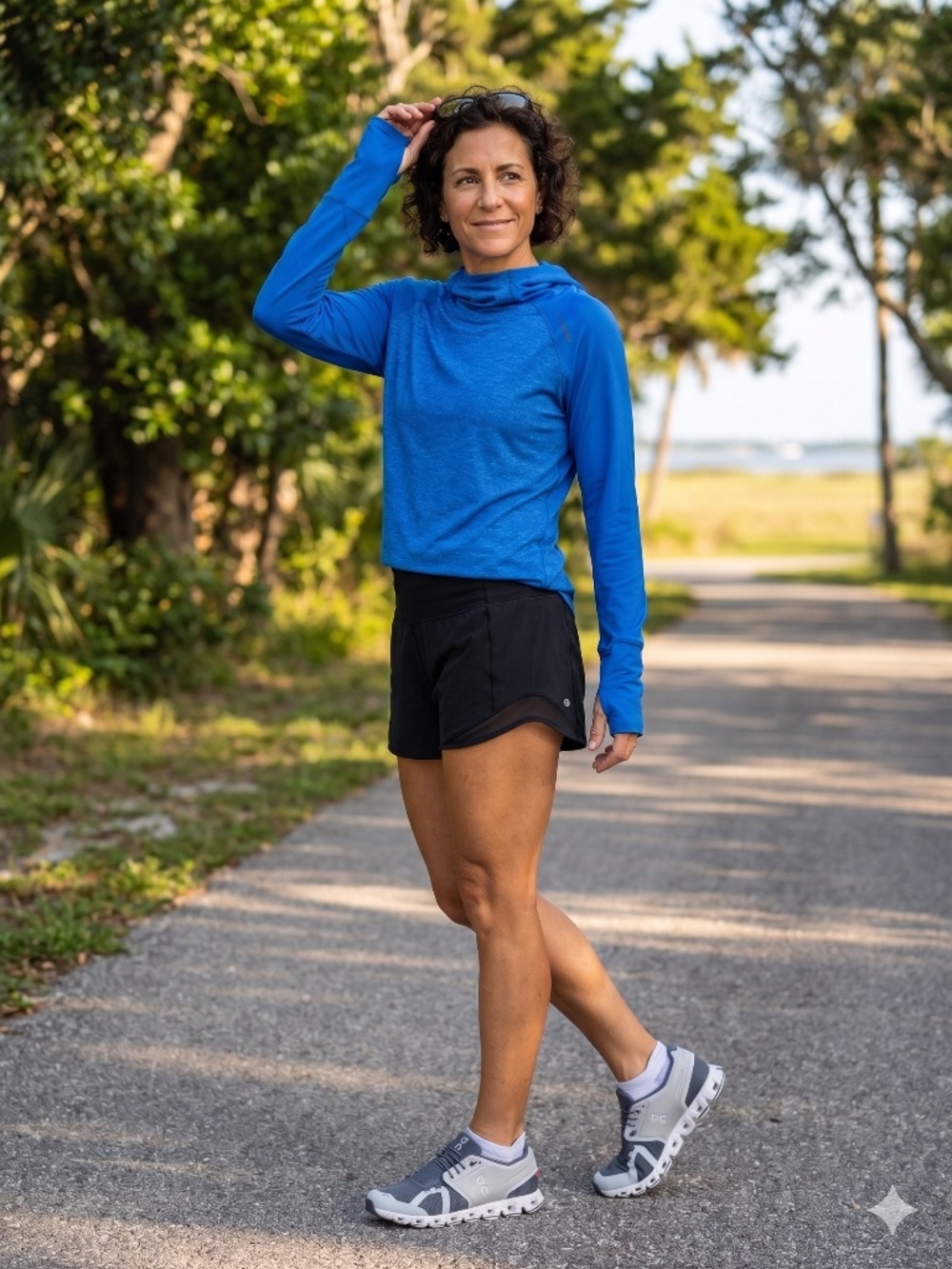 Brooks Women’s Heathered Blue Performance Running Hoodie L